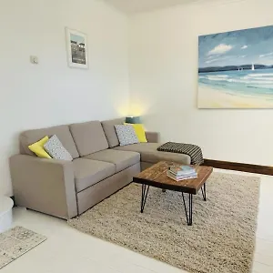 Apartment Lovely Seaside Ground Floor Old, Leigh-on-Sea